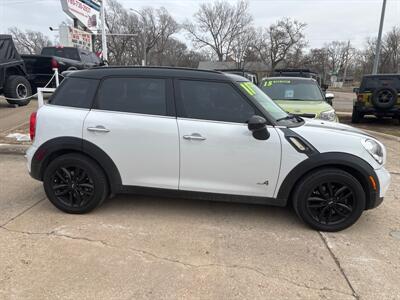 2011 MINI Cooper Countryman S ALL4   - Photo 2 - Topeka, KS 66608