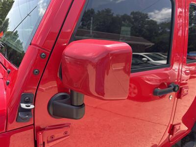 2016 Jeep Wrangler Rubicon   - Photo 11 - Topeka, KS 66608