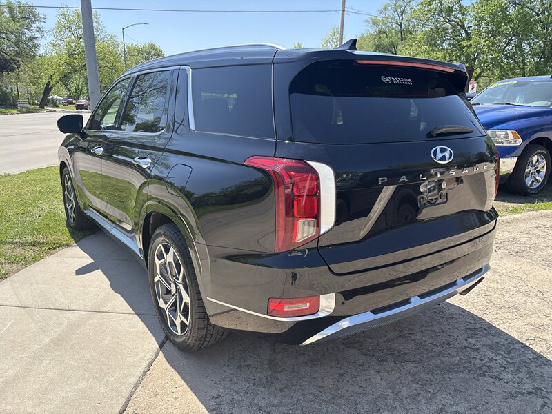 2021 Hyundai Palisade Calligraphy - Photo 5 - Topeka, KS 66608