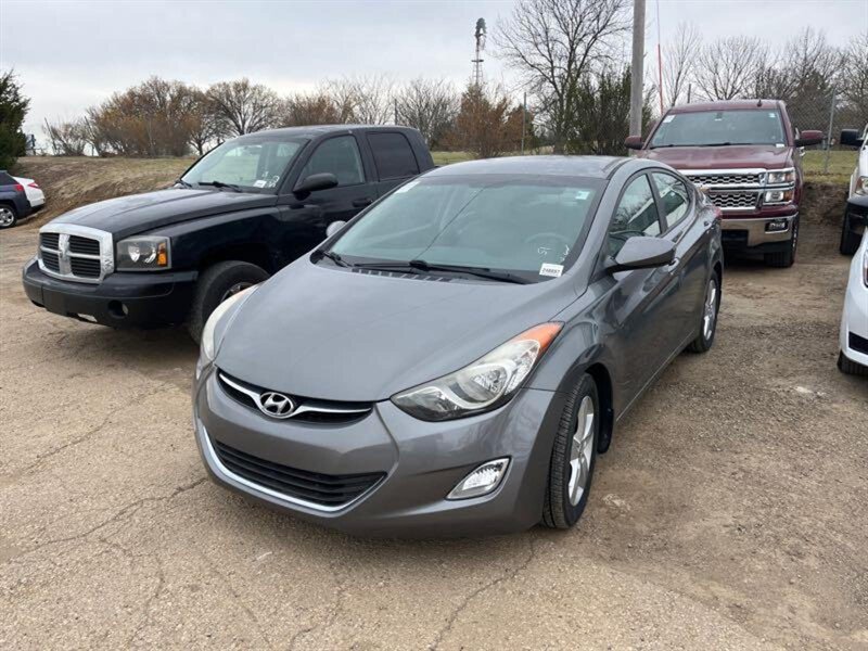 2013 Hyundai ELANTRA GLS   - Photo 1 - Topeka, KS 66608
