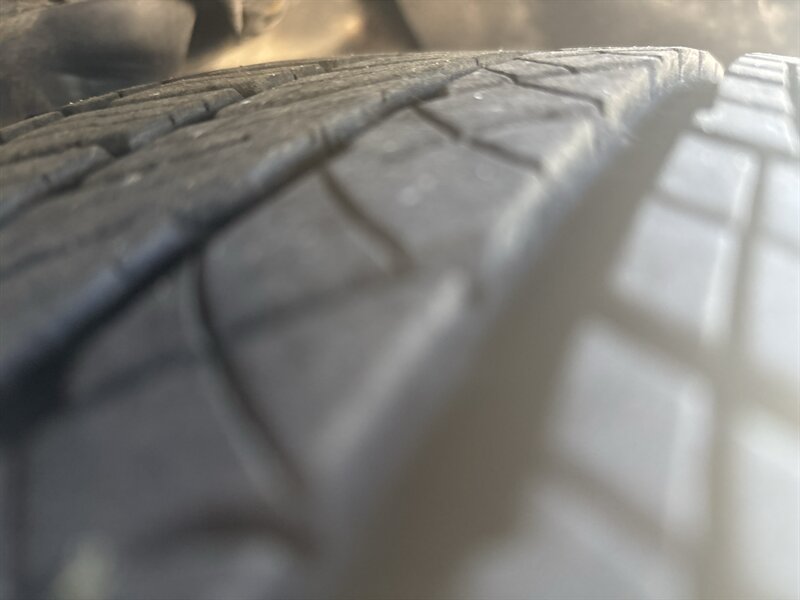 2013 Hyundai ELANTRA GLS - Photo 10 - Topeka, KS 66608