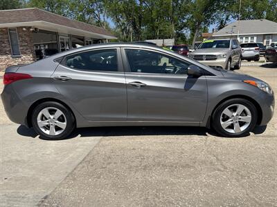 2013 Hyundai ELANTRA GLS - Photo 2 - Topeka, KS 66608