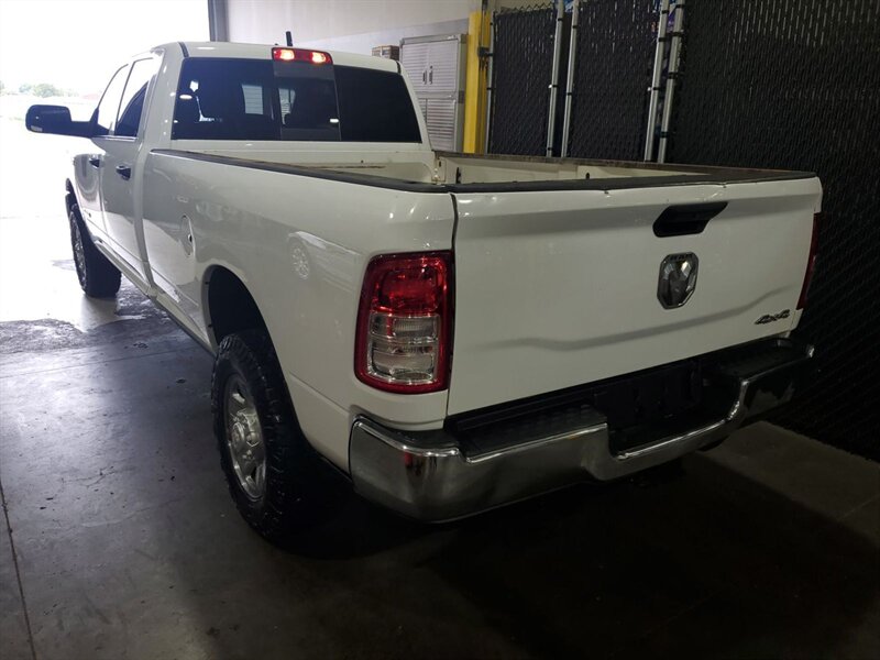 2021 RAM 2500 Tradesman   - Photo 2 - Topeka, KS 66608