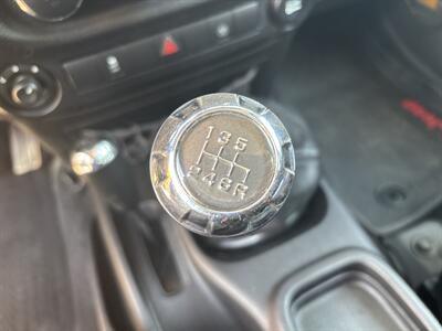 2014 Jeep Wrangler Rubicon   - Photo 27 - Topeka, KS 66608