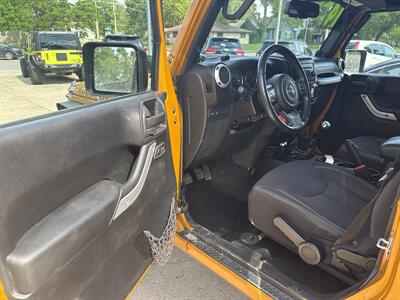 2014 Jeep Wrangler Rubicon   - Photo 17 - Topeka, KS 66608