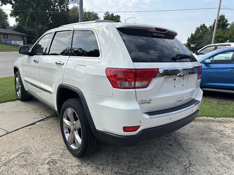 2012 Jeep Grand Cherokee Limited   - Photo 4 - Topeka, KS 66608