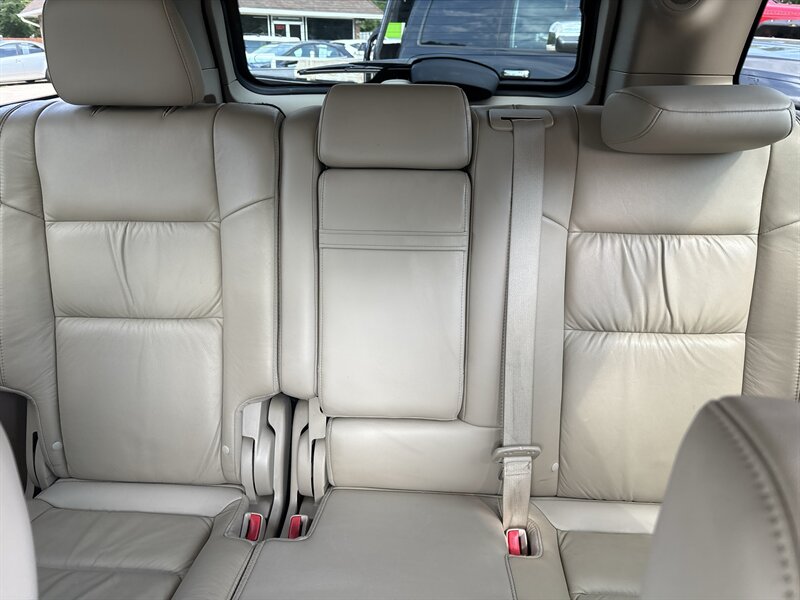2012 Jeep Grand Cherokee Limited   - Photo 19 - Topeka, KS 66608