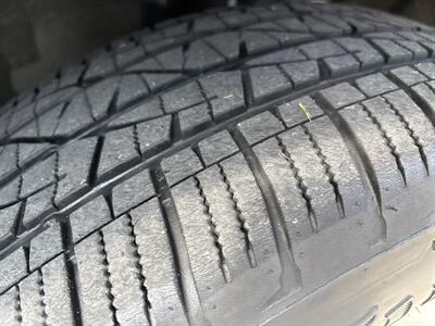 2012 Jeep Grand Cherokee Limited   - Photo 8 - Topeka, KS 66608
