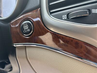 2012 Jeep Grand Cherokee Limited   - Photo 16 - Topeka, KS 66608