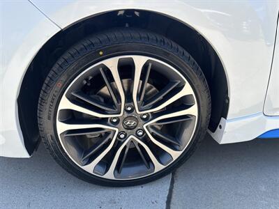 2014 Hyundai VELOSTER Turbo - Photo 7 - Topeka, KS 66608