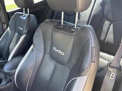 2014 Hyundai VELOSTER Turbo - Photo 12 - Topeka, KS 66608