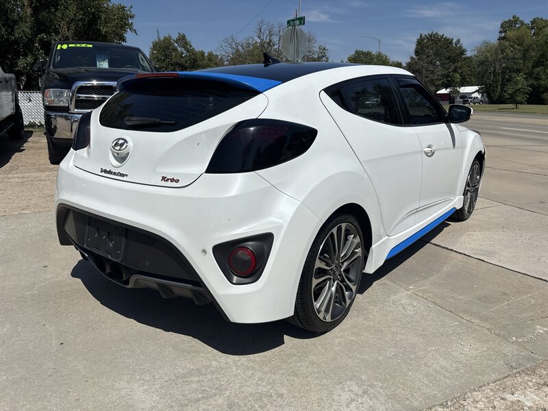 2014 Hyundai VELOSTER Turbo   - Photo 5 - Topeka, KS 66608