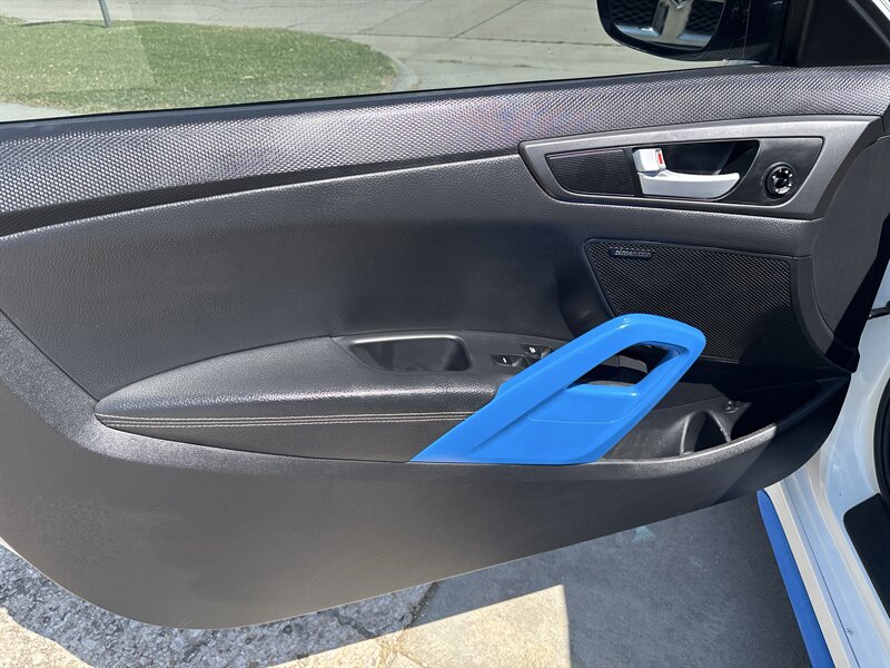 2014 Hyundai VELOSTER Turbo   - Photo 10 - Topeka, KS 66608