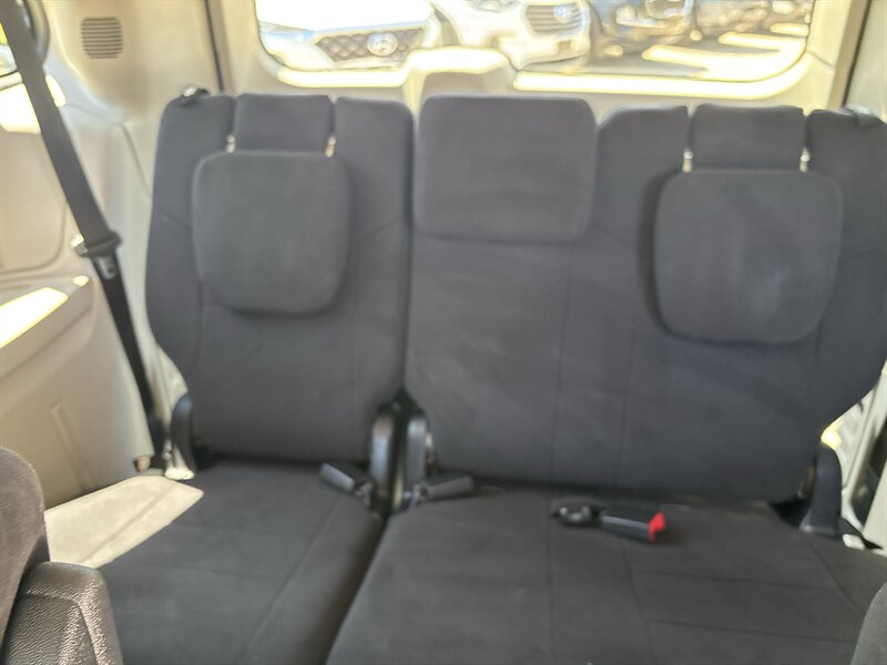 2011 Dodge Grand Caravan Crew   - Photo 20 - Topeka, KS 66608