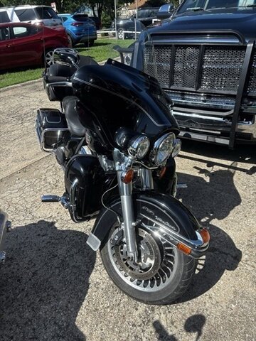 2012 Harley-Davidson Electra Glide Ultra Classic   - Photo 1 - Topeka, KS 66608