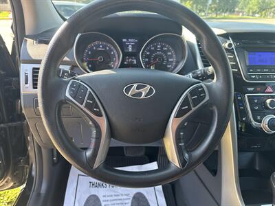 2013 Hyundai ELANTRA GT - Photo 13 - Topeka, KS 66608