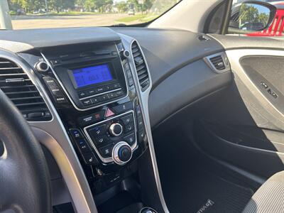2013 Hyundai ELANTRA GT - Photo 14 - Topeka, KS 66608