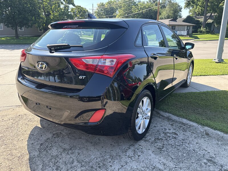 2013 Hyundai ELANTRA GT   - Photo 3 - Topeka, KS 66608