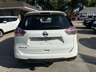 2016 Nissan Rogue S   - Photo 7 - Topeka, KS 66608