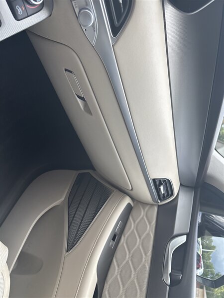 2020 Hyundai PALISADE Limited - Photo 27 - Topeka, KS 66608