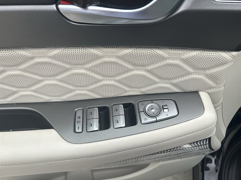 2020 Hyundai PALISADE Limited - Photo 14 - Topeka, KS 66608
