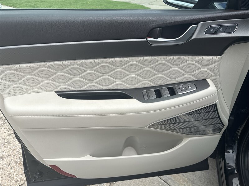 2020 Hyundai PALISADE Limited - Photo 12 - Topeka, KS 66608