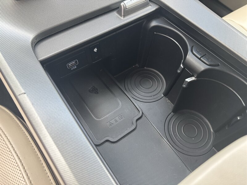 2020 Hyundai PALISADE Limited - Photo 25 - Topeka, KS 66608