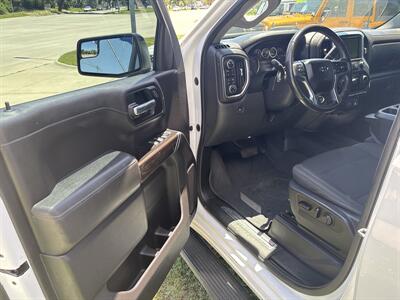 2019 Chevrolet Silverado 1500 RST   - Photo 7 - Topeka, KS 66608