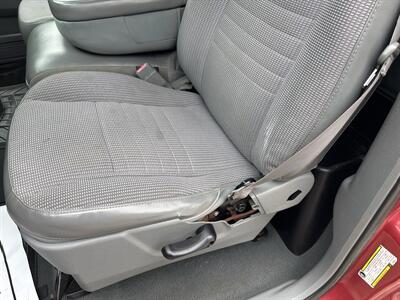 2007 Dodge Ram 1500 ST   - Photo 11 - Topeka, KS 66608