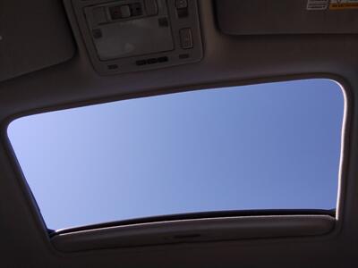 2004 Lexus RX 330   - Photo 28 - Topeka, KS 66608