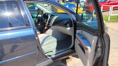 2004 Lexus RX 330   - Photo 31 - Topeka, KS 66608