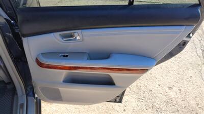 2004 Lexus RX 330   - Photo 36 - Topeka, KS 66608