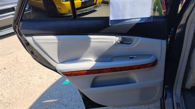 2004 Lexus RX 330   - Photo 50 - Topeka, KS 66608