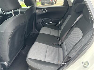 2021 Kia Soul LX   - Photo 24 - Topeka, KS 66608