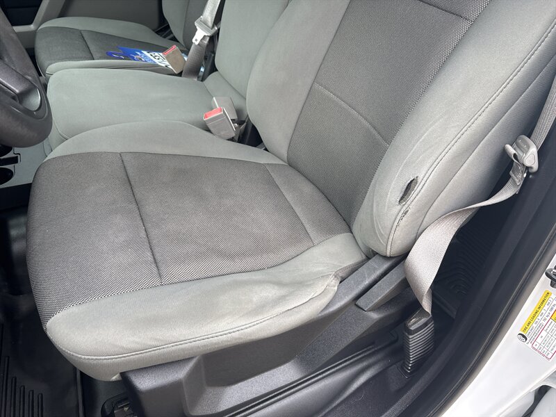 2018 Ford F-150 XL - Photo 11 - Topeka, KS 66608