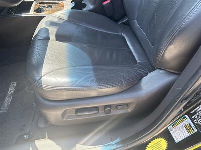 2011 Hyundai SANTA FE Limited - Photo 12 - Topeka, KS 66608