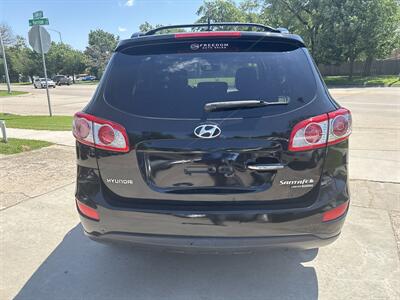 2011 Hyundai SANTA FE Limited - Photo 4 - Topeka, KS 66608