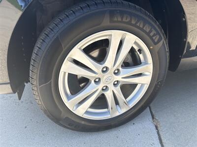 2011 Hyundai SANTA FE Limited - Photo 9 - Topeka, KS 66608