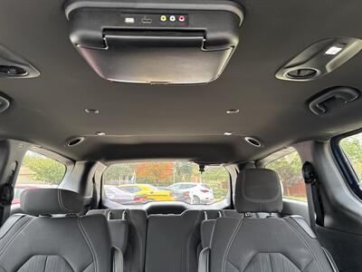 2019 Chrysler Pacifica Touring Plus   - Photo 21 - Topeka, KS 66608