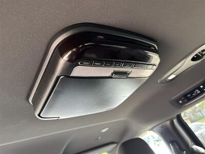 2019 Chrysler Pacifica Touring Plus   - Photo 23 - Topeka, KS 66608