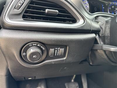 2019 Chrysler Pacifica Touring Plus   - Photo 13 - Topeka, KS 66608