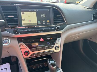 2017 Hyundai ELANTRA SE - Photo 16 - Topeka, KS 66608