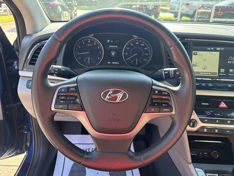2017 Hyundai ELANTRA SE   - Photo 14 - Topeka, KS 66608