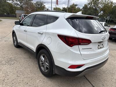 2018 Hyundai SANTA FE Sport 2.4L   - Photo 8 - Topeka, KS 66608