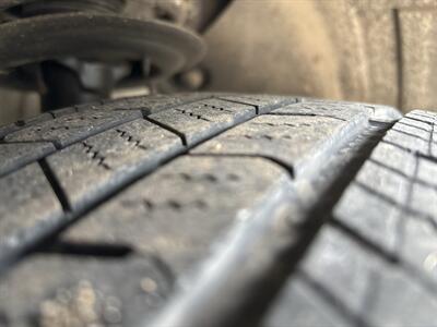 2018 Hyundai SANTA FE Sport 2.4L   - Photo 10 - Topeka, KS 66608