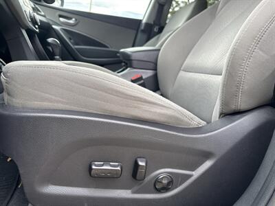 2018 Hyundai SANTA FE Sport 2.4L   - Photo 13 - Topeka, KS 66608