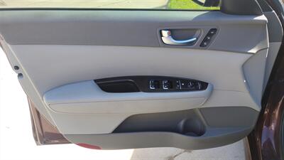 2016 Kia Optima EX Tech   - Photo 11 - Topeka, KS 66608