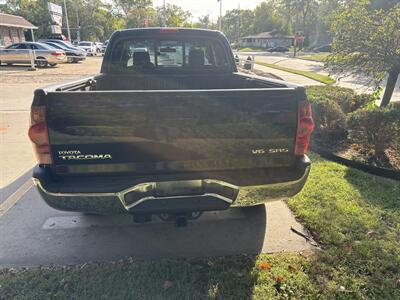 2005 Toyota Tacoma V6   - Photo 6 - Topeka, KS 66608