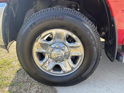 2017 RAM 2500 Tradesman   - Photo 9 - Topeka, KS 66608