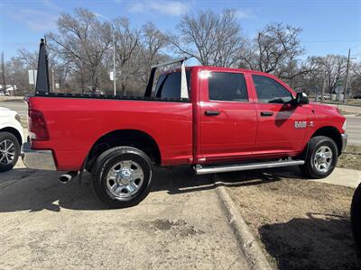 2017 RAM 2500 Tradesman   - Photo 2 - Topeka, KS 66608